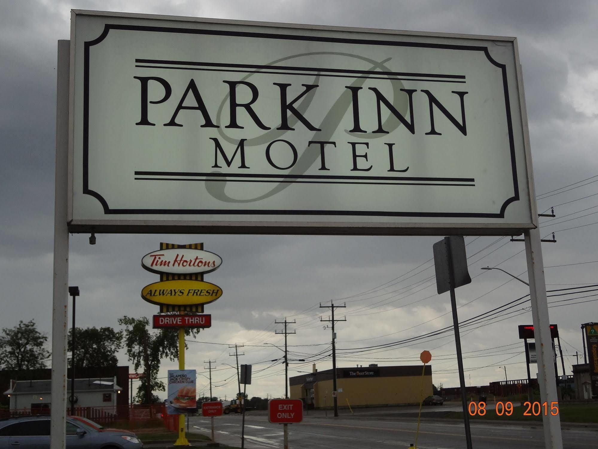 Park Inn Motel Kapuskasing Exterior photo